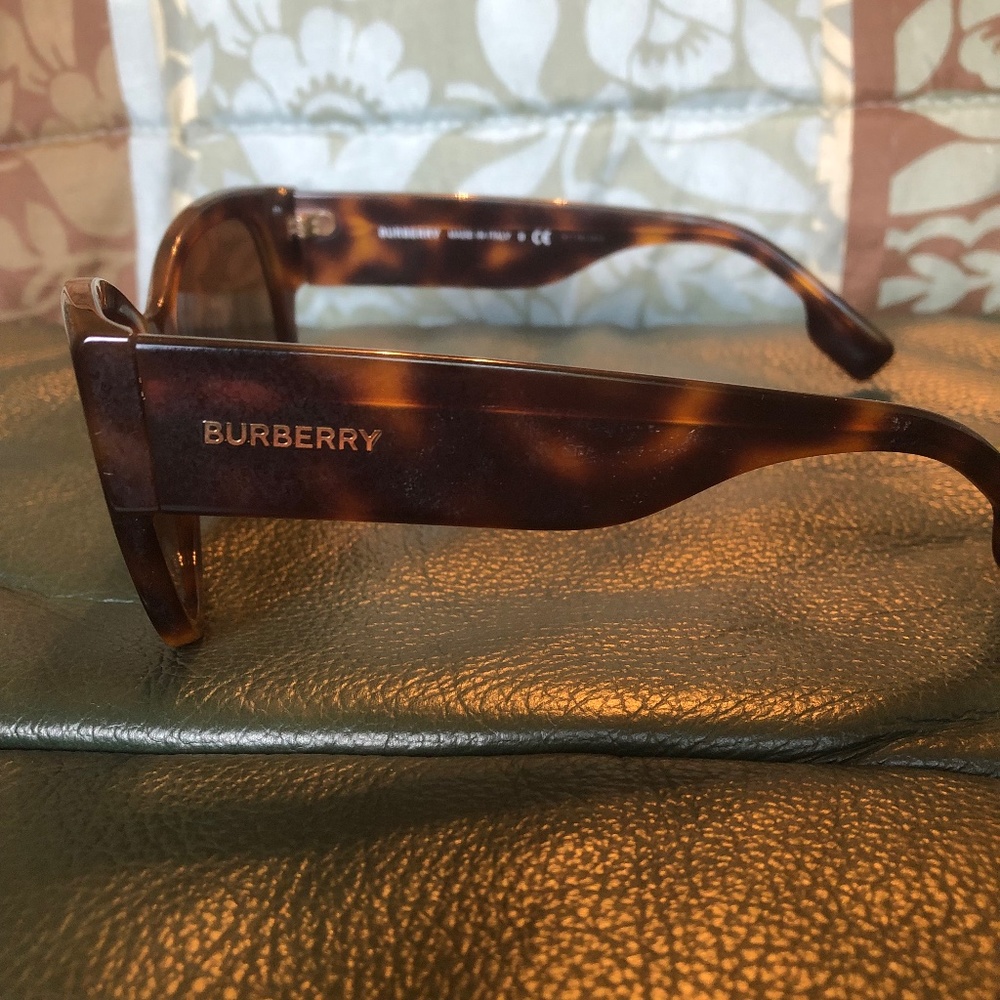 Burberry Sunglasses